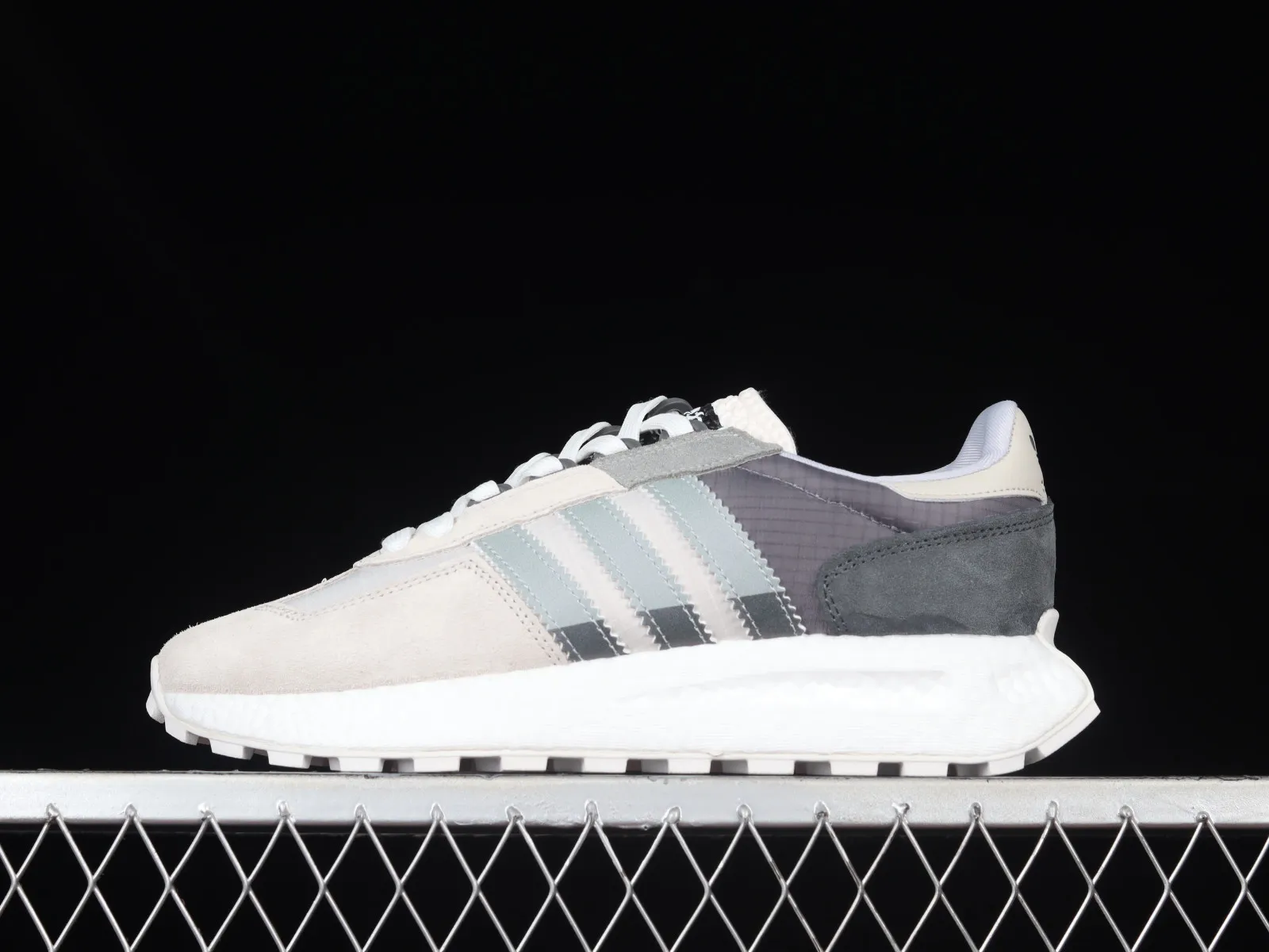 Adidas Retropy E5 Dark Grey Cloud White HP7741