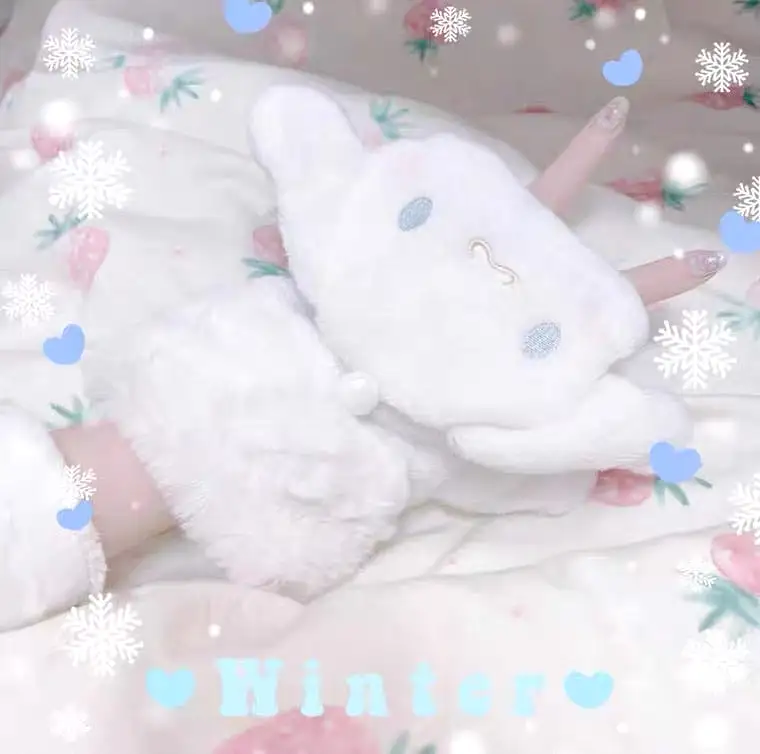 Cinnamoroll fleece gloves