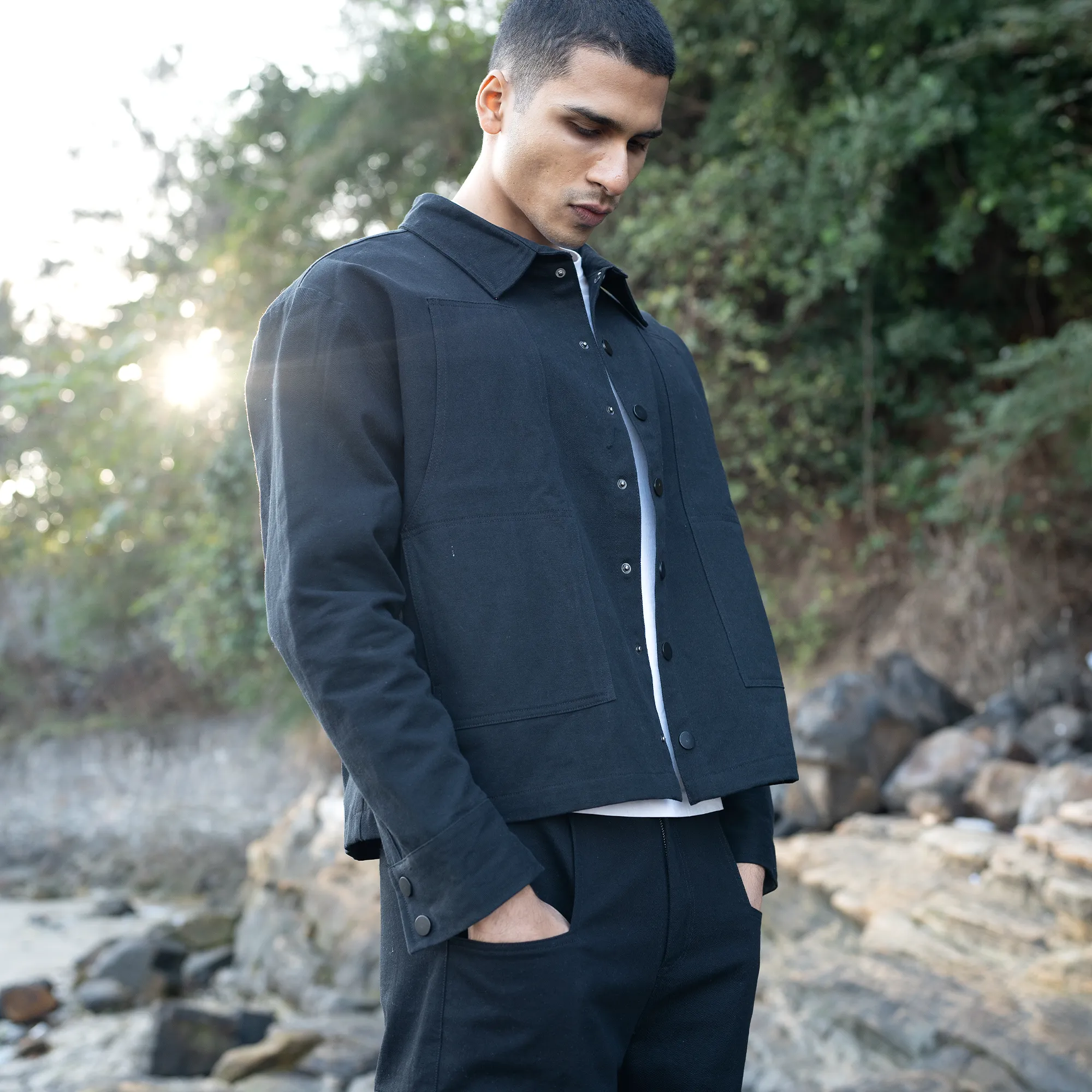 ESSENTIAL CARGO JACKET 'BLACK'