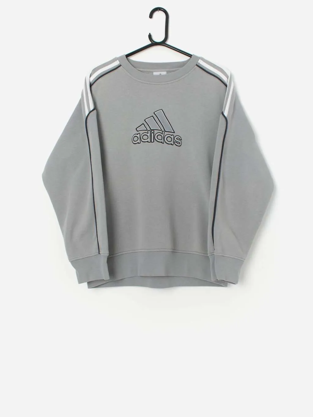 Vintage Y2K Adidas grey sweatshirt – Medium / Large