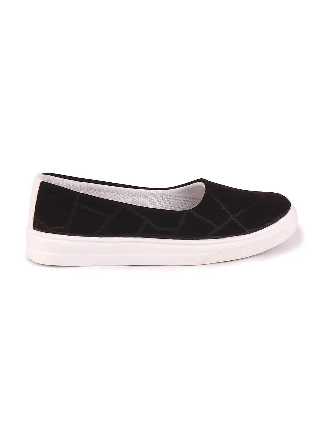 Women Black Casual Canvas Slip-On Ballerina