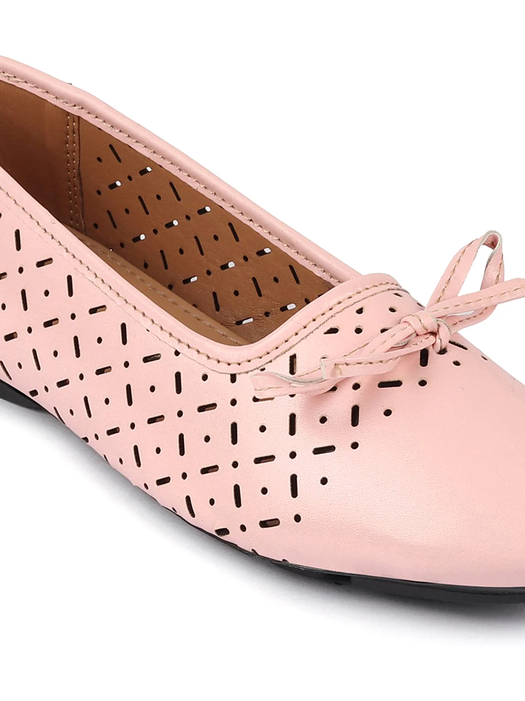 Women Pink Tassel Laser Cut Slip On Ballerina